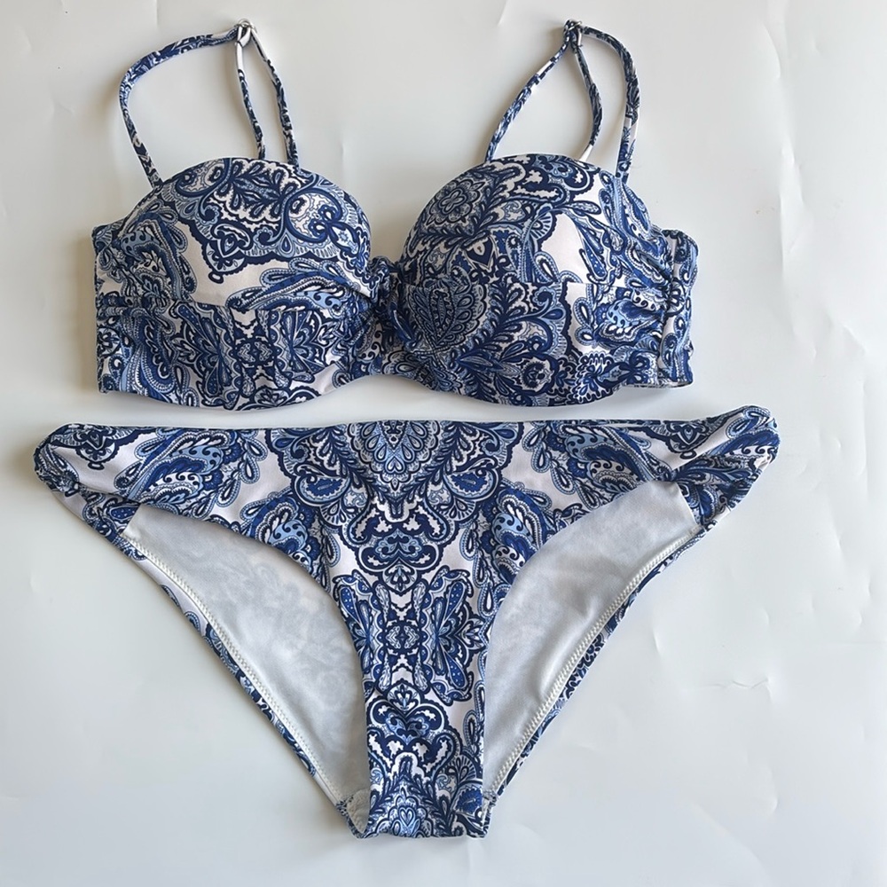 H&M Blue Floral Bikini Set Strapless Top 34C Bottom Size 8